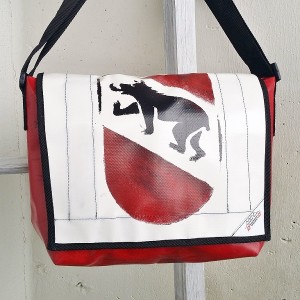 SwissMountainHB Sidebag medium aufklappar